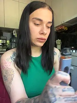 Queen of pain online show from June 2026 06:52:02 AM
