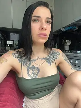 Snapshot of Queen_of_pain chatting on July 2026 08:20:01 AM Queen of pain online show from July 2026 08:20:01 AM