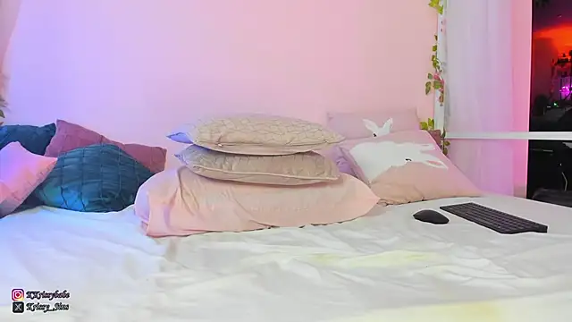 KrissySinsx online show from February 2026 08:07:02 AM