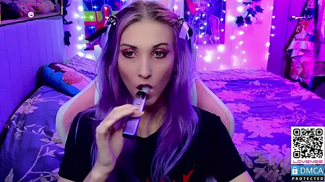 Snapshot of Violet_Noir chatting on March 2025 11:29:02 AM Violet Noir online show from March 2025 11:29:02 AM