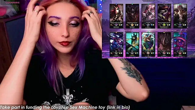 Snapshot of Violet_Noir chatting on September 2025 05:13:01 PM Violet Noir online show from September 2025 05:13:01 PM