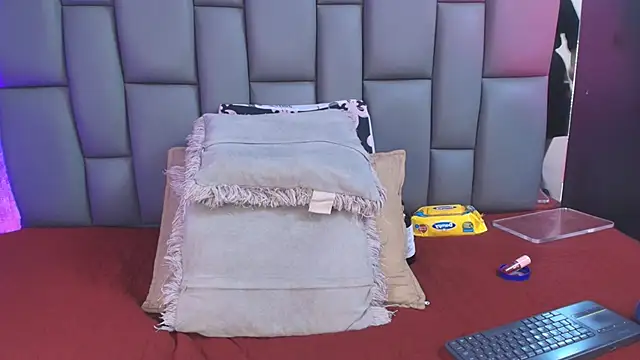  MiaBrown  online show from September 2025 12:06:01 PM