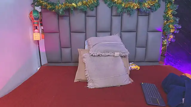  MiaBrown  online show from November 2025 12:08:02 PM