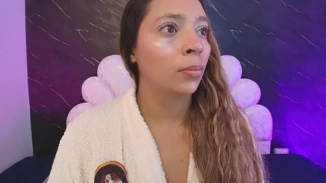  MiaBrown  online show from April 2026 12:10:01 PM