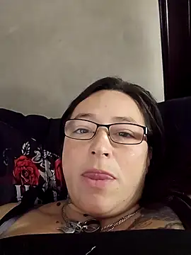 angelbaby1998 online show from November 2025 04:42:01 PM