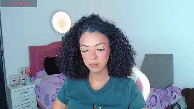 Snapshot of Tanedra_collings chatting on July 2026 01:22:01 AM Tanedra collings online show from July 2026 01:22:01 AM