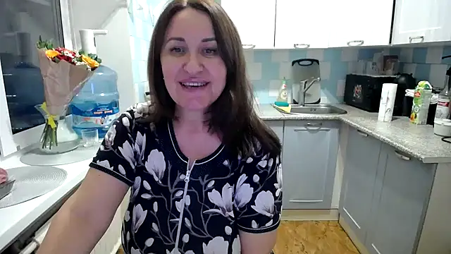 DonnaMagdalena online show from December 2024 04:09:02 PM