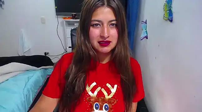 Yunhot  online show from December 2024 04:45:01 AM