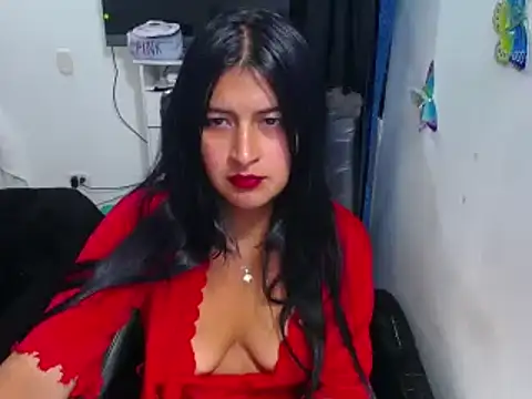Yunhot  online show from February 2025 12:52:02 AM