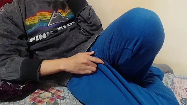 Alexdelarge323 online show from January 2025 04:12:01 PM