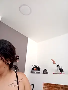 MariaGaitan online show from October 2025 07:09:02 PM