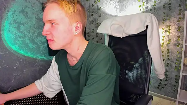 AlexxSweet online show from January 2025 06:34:01 AM