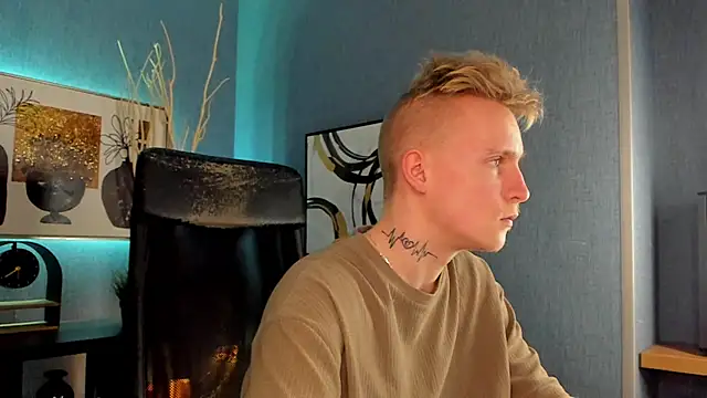 AlexxSweet online show from March 2025 06:58:02 PM