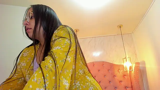 Snapshot of nalalye_cruzz_ chatting on February 2025 02:51:02 AM nalalye cruzz online show from February 2025 02:51:02 AM