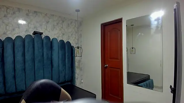 nalalye cruzz  online show from November 2025 03:38:02 AM