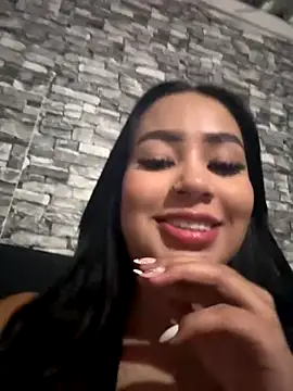 Luisa Fernandaa online show from October 2025 01:06:01 AM