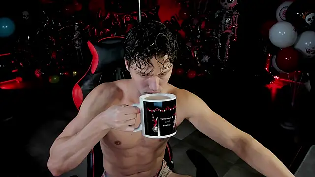 dirty-boss online show from November 2025 07:41:01 AM