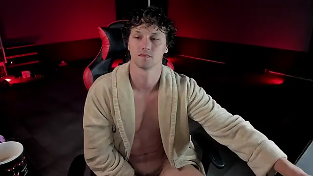 Snapshot of dirty-boss chatting on June 2026 05:38:02 PM dirty-boss online show from June 2026 05:38:02 PM