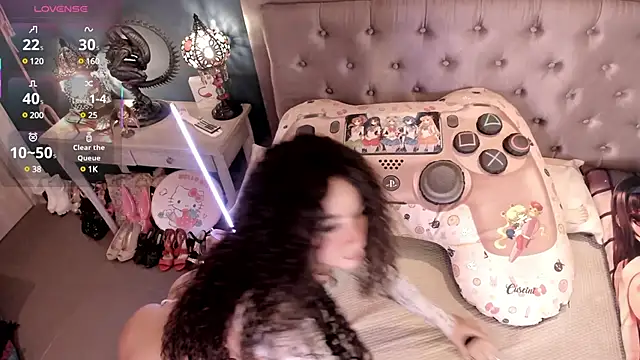 Orianna reed  online show from February 2025 11:28:02 AM