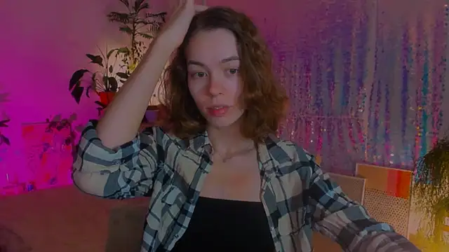 poli   online show from December 2024 09:15:01 PM