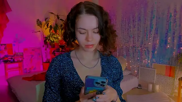 poli   online show from March 2025 10:54:01 PM