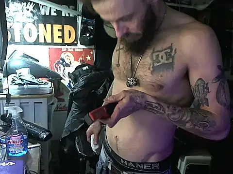 CloudDadddyyy420 online show from December 2024 03:00:02 PM