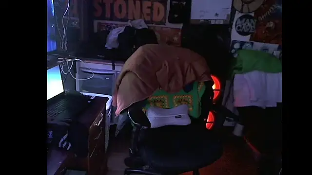 CloudDadddyyy420 online show from January 2025 08:34:01 AM