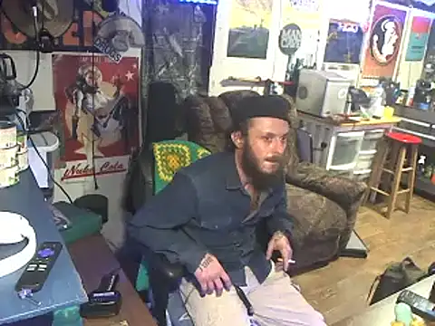 CloudDadddyyy420 online show from September 2025 05:03:01 PM