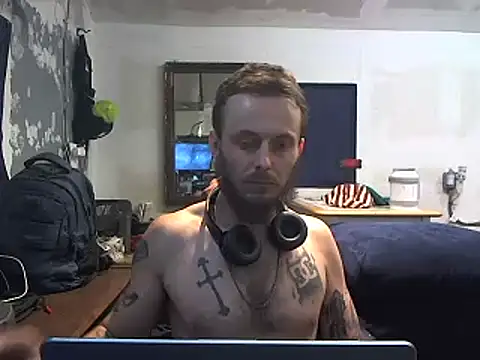 CloudDadddyyy420 online show from April 2026 06:18:02 AM