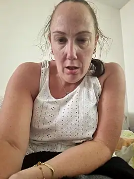 Wisie Cutie online show from September 2025 02:30:02 PM