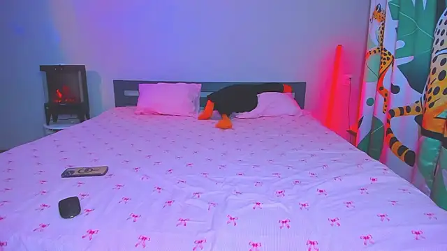 TishaLove online show from March 2026 10:59:01 AM