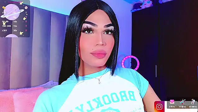 AiishaRose online show from December 2024 01:06:02 PM