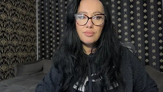 AnnaAnn online show from February 2026 06:40:01 AM