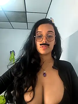 Annya-sweet online show from October 2025 01:34:01 PM