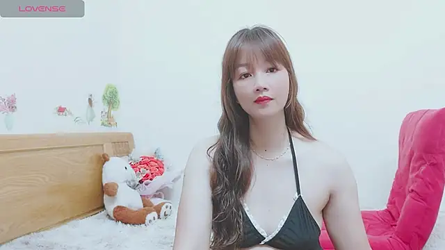 Holygirlsweet777 online show from December 2024 11:11:02 AM