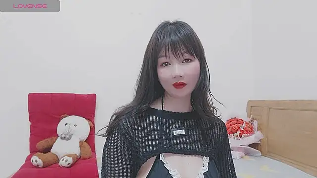 Holygirlsweet777 online show from February 2025 04:26:01 AM