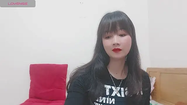 Holygirlsweet777 online show from February 2025 01:14:02 AM