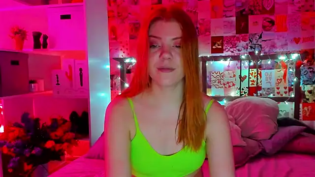 Snapshot of DiWalton chatting on January 2025 12:57:02 AM DiWalton online show from January 2025 12:57:02 AM
