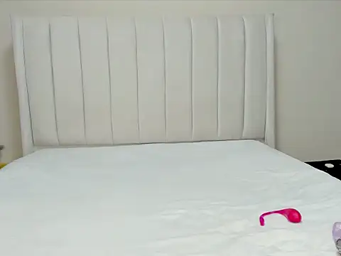  heavenlysent online show from December 2025 01:35:02 AM