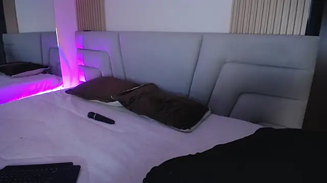 Miss Loise online show from March 2026 03:36:01 AM