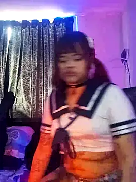 violetagrey  online show from September 2025 03:23:01 PM
