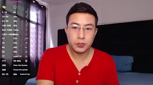 andrewmhilton  online show from March 2025 07:54:02 PM