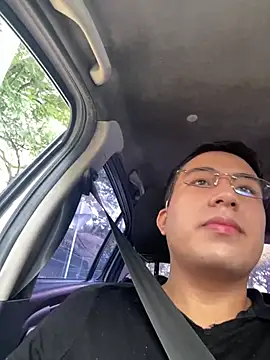 andrewmhilton  online show from March 2025 02:40:02 PM