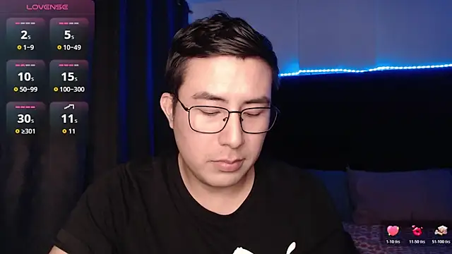 andrewmhilton  online show from April 2026 06:28:02 AM