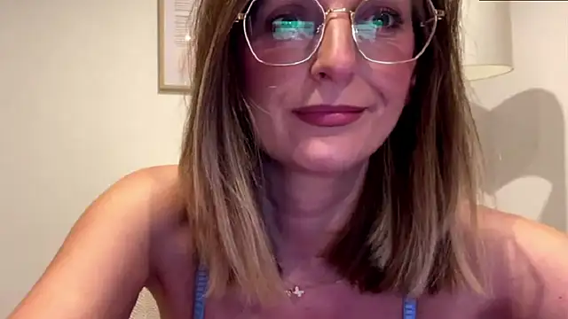 HornyJudith online show from November 2025 07:17:01 PM