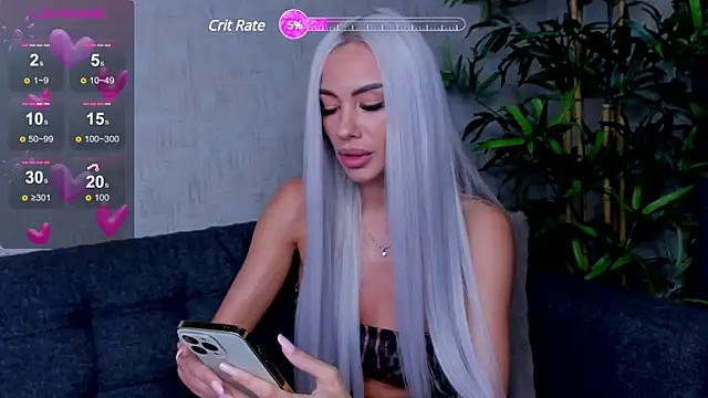 Snapshot of Bailey_Rush chatting on January 2025 06:46:01 PM Bailey Rush online show from January 2025 06:46:01 PM