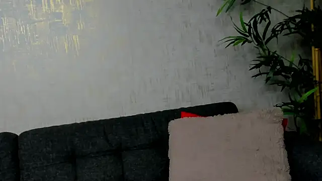 Snapshot of Bailey_Rush chatting on March 2025 12:56:02 PM Bailey Rush online show from March 2025 12:56:02 PM