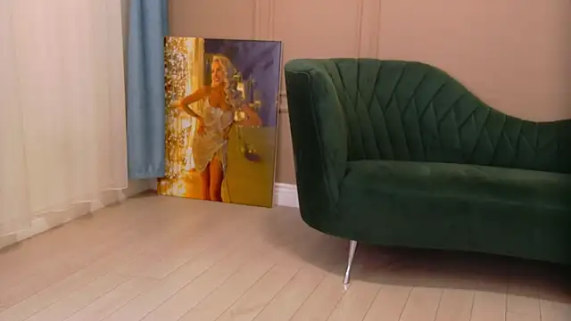 Snapshot of Bailey_Rush chatting on February 2026 03:31:02 PM Bailey Rush online show from February 2026 03:31:02 PM