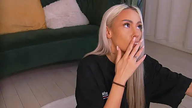 Bailey Rush online show from March 2026 06:47:01 PM