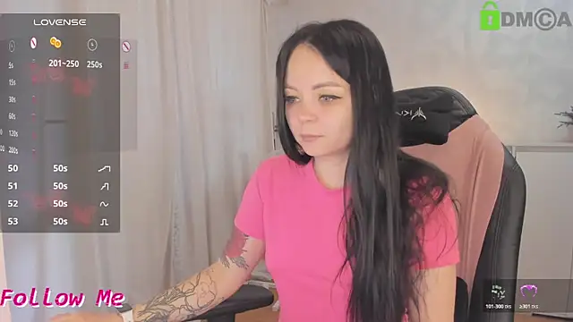 Snapshot of AnnyHoney_ chatting on June 2026 09:39:02 AM AnnyHoney online show from June 2026 09:39:02 AM
